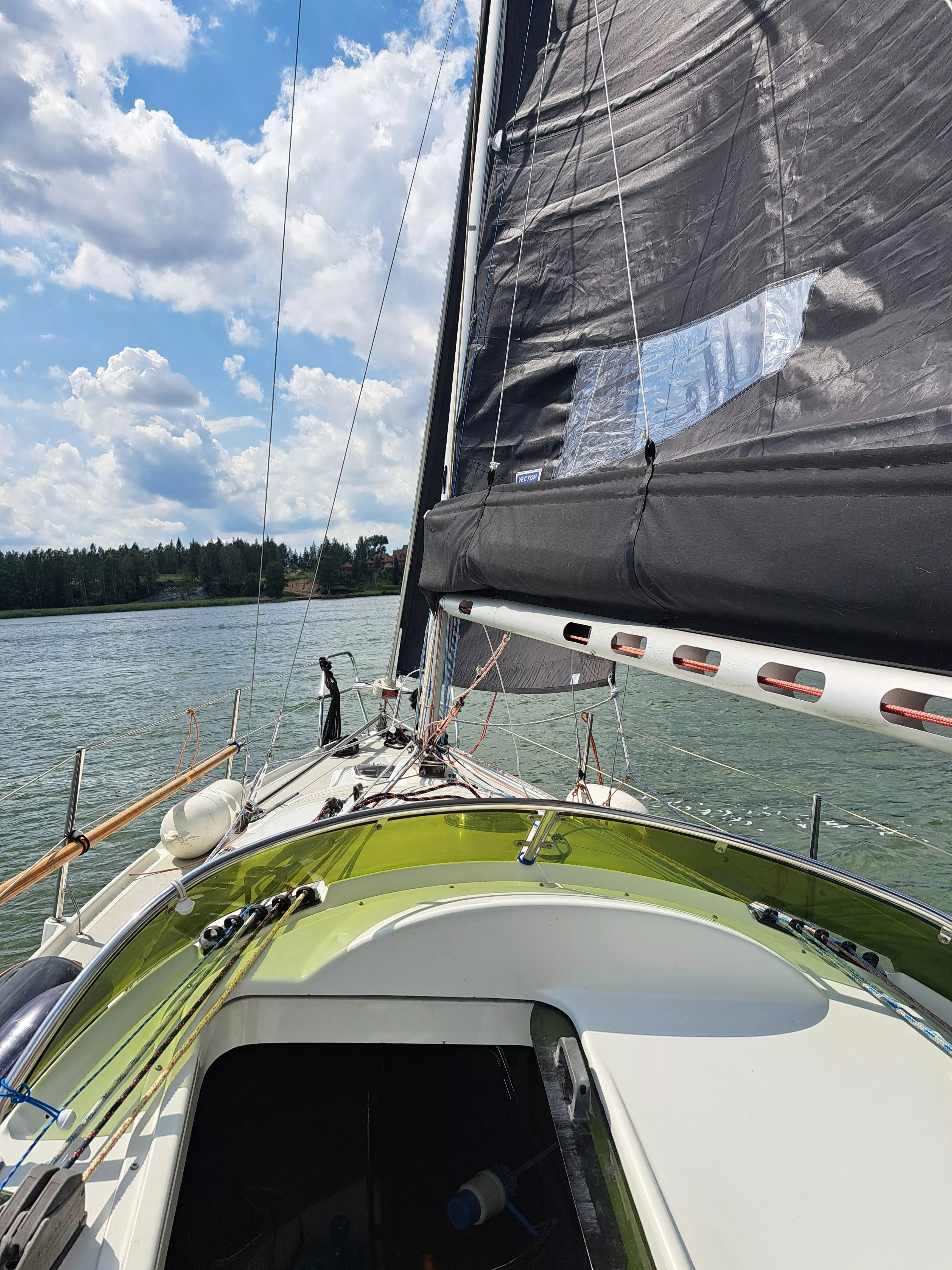 Kokpit i ożaglowanie